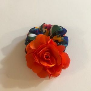 Flower Scrunchie